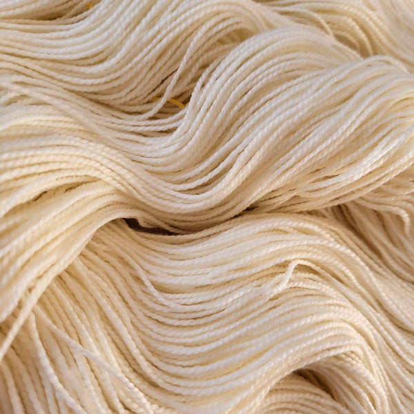 Undyed Natural Cream Skein Skeins Wool – TheDiscreteUnicorn